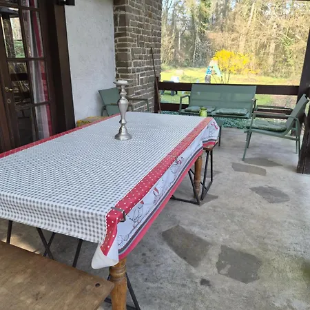 Des Pins D'autriche Comblain-Fairon