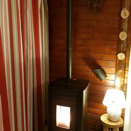 Des Pins D'autriche Comblain-Fairon