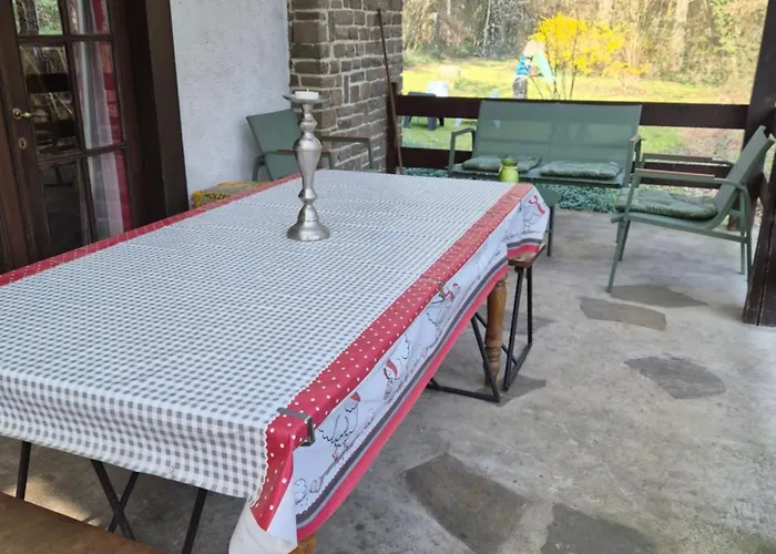 Des Pins D'autriche Comblain-Fairon